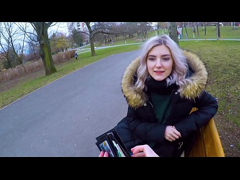 ❤️ Sväljer en främlings het sperma för pengar - avsugning i parken av Eva Elfie ❤️ Fucking at sv.sexogolic-info.ru ☑